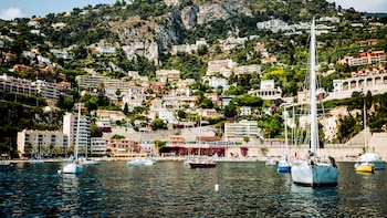 Villefranche-sur-Mer, la joya escondida de la Riviera Francesa que enamoró a Hollywood y la realeza