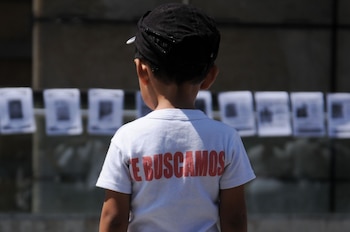 Hijos de desaparecidos en México