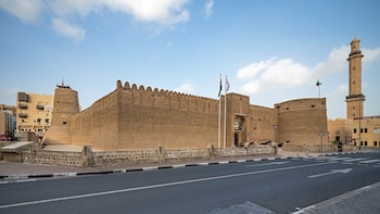 La Autoridad de Cultura y Artes de Dubái busca destacar el patrimonio histórico de la ciudad frente a su oferta de rascacielos (Wikimedia Commons)