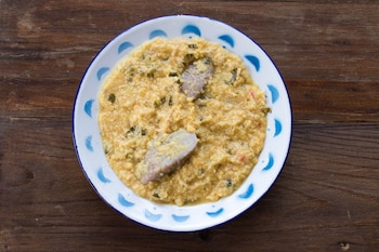 El arroz de maíz es uno de los platillos más representativos de la gastronomía guanacasteca y una tradición en las mesas costarricenses durante el 25 de julio. (Cortesía)