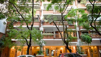 Las jubiladas que financiaron el departamento de Adorni en Caballito declararán hoy en Comodoro Py