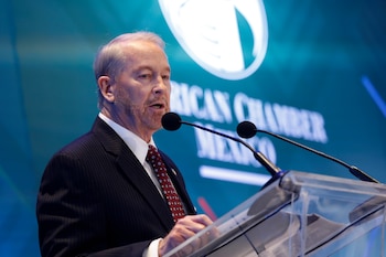 Ronald Johnson, embajador de EEUU en México, confirmó que los cargos fueron presentados ante la Fiscalía Federal del Distrito Sur de Nueva York. Imagen de archivo. EFE/ Sáshenka Gutiérrez