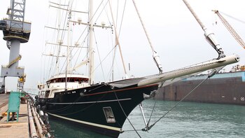 El barco de Barry Diller,