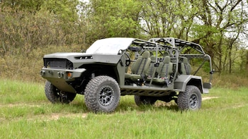 El modelo cuenta con cuatro