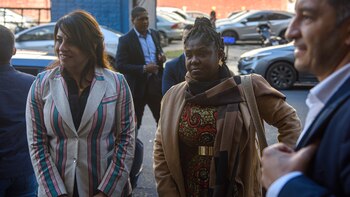 Francia Márquez junto a la