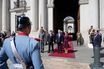 El presidente Javier Milei se reunió este mediodía con su par de la República de Chile, José Antonio Kast, en el Palacio de La Moneda