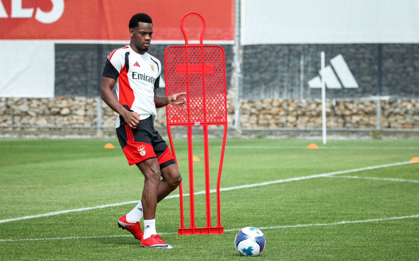 Jhon Jáder Durán era “una manzana podrida” en Aston Villa que ahora jugará en Benfica: dura crítica al colombiano