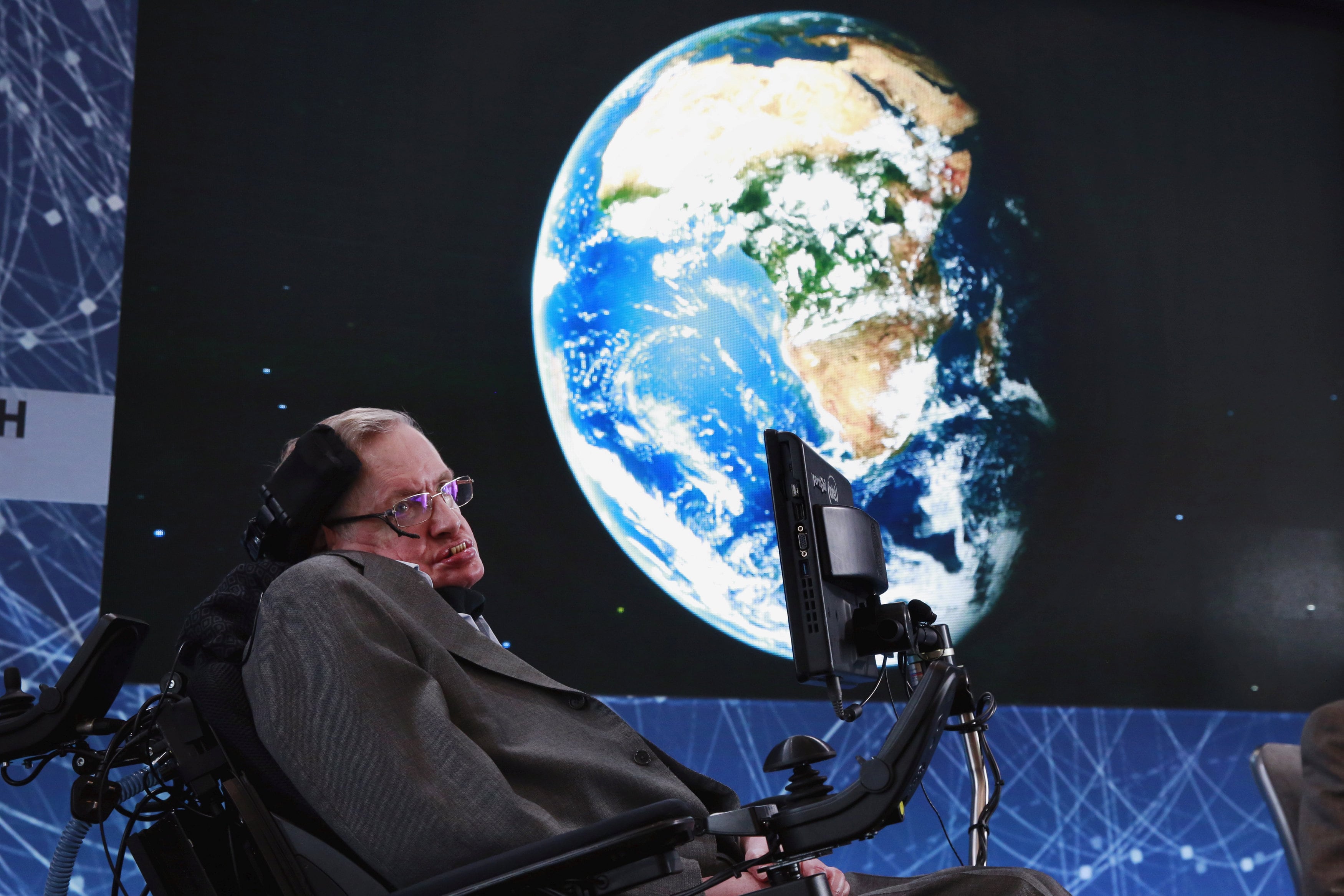 La trayectoria de Stephen Hawking lo consolidó como una de las figuras más influyentes en la divulgación científica y la física teórica del siglo XXI. (Foto: REUTERS/Lucas Jackson/File Photo)