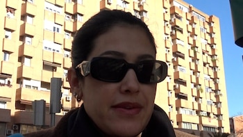 Gabriela Guillén se ríe de