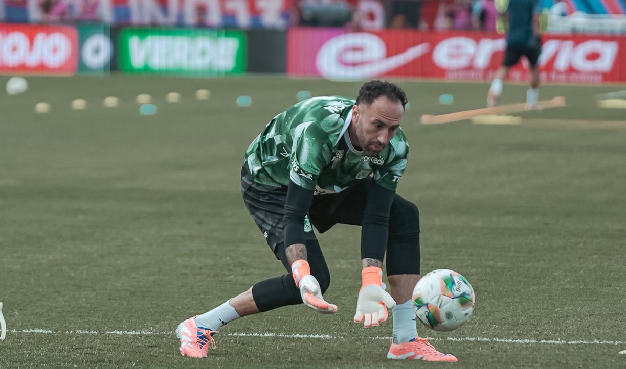 El portero David Ospina es uno de los jugadores de Atlético Nacional que quiere ganar la Copa Colombia ante Medellín - crédito Atlético Nacional
