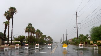 Emiten alertas de evacuación en