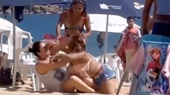 Chanclazo desata pelea campal en