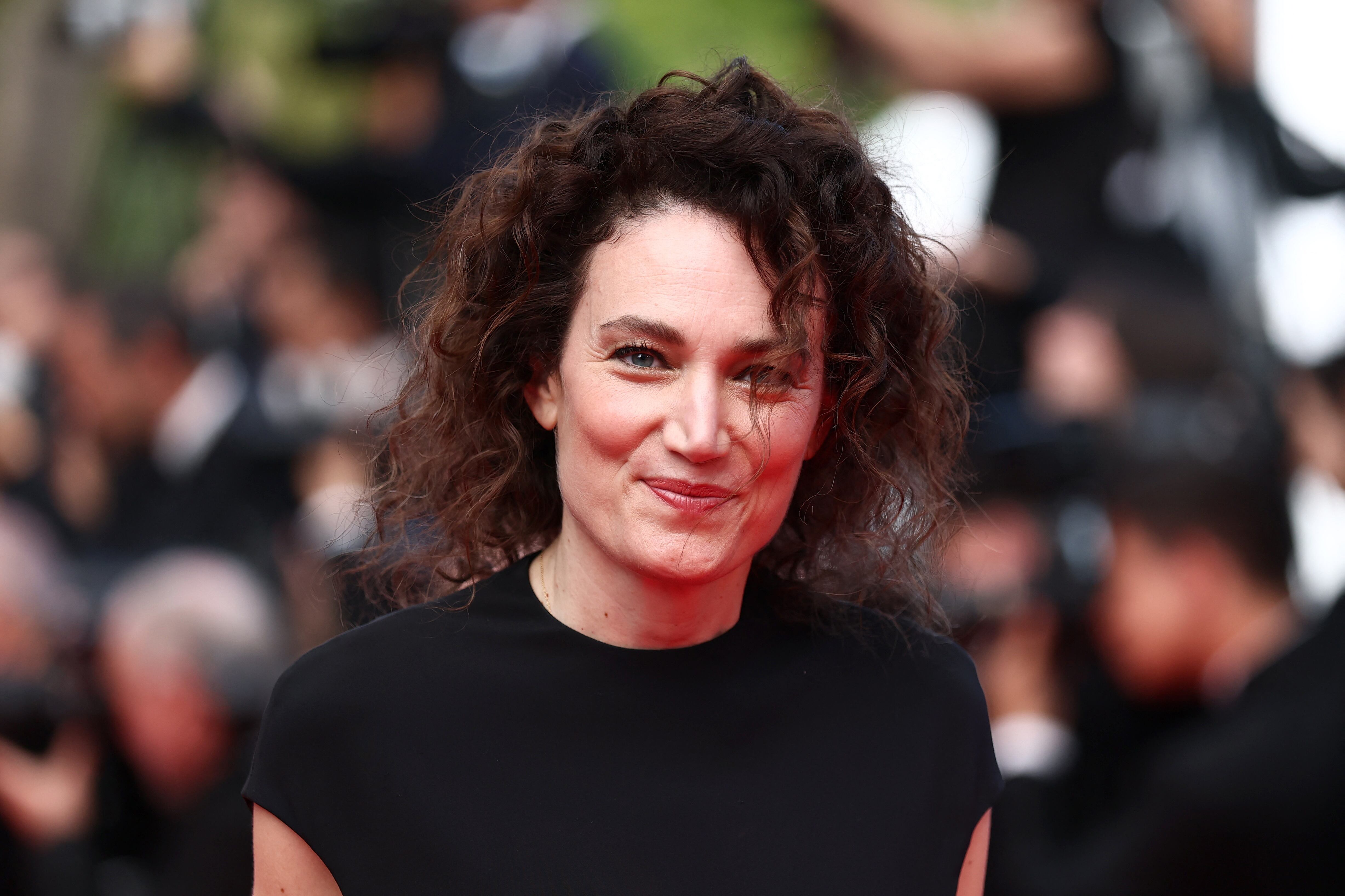 El filme de Coralie Fargeat funciona como una inquietante metáfora sobre el edadismo y los estándares de belleza en la cultura contemporánea. REUTERS/Sarah Meyssonnier