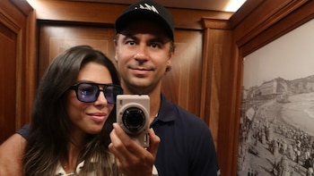 Alondra García Miró rompe su discreción y publica una romántica foto junto a su novio Francisco Alister Moreno desde Francia