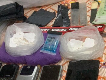 Las dos bolsas que contenían