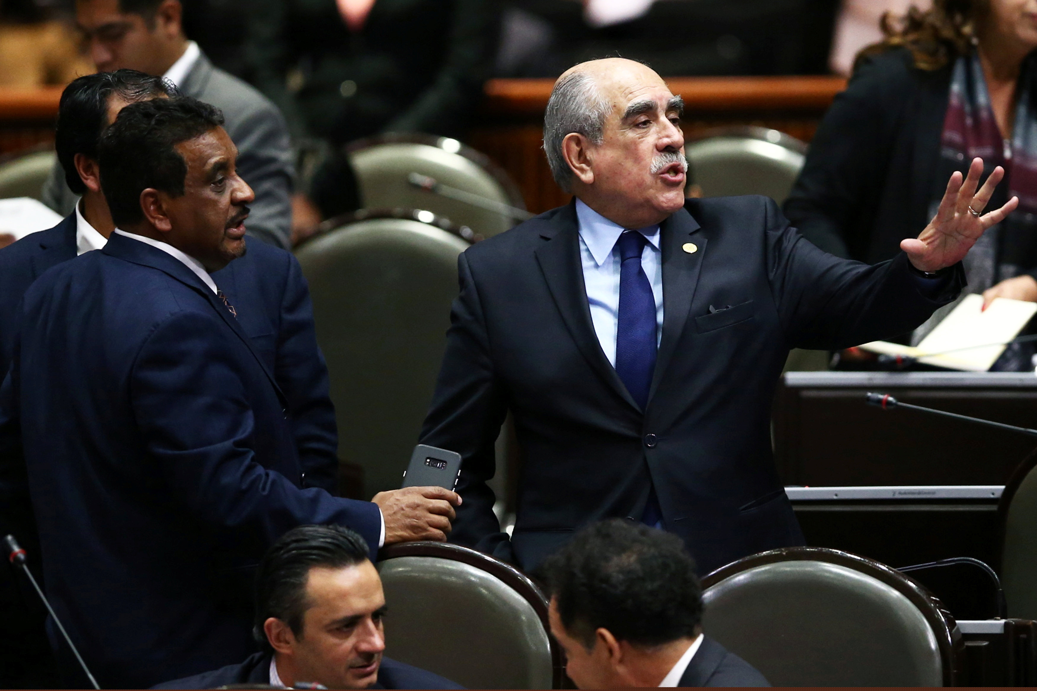 “Debería admitir su error”: Pablo