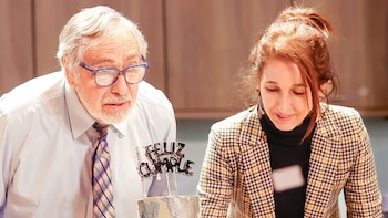 Luis Brandoni y Saula Benavente mantuvieron una relación amorosa de trece años, marcada por la complicidad y el respeto mutuo, a pesar de la diferencia de edad