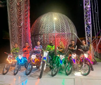 El equipo del Globo de