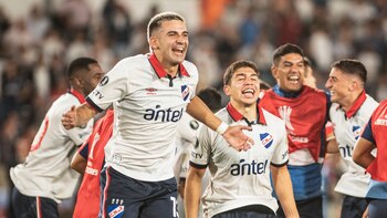 2-1. Nacional de Montevideo sella