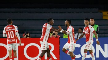 Independiente Santa Fe busca el liderato en Colombia aupado por el nivel de Hugo Rodallega