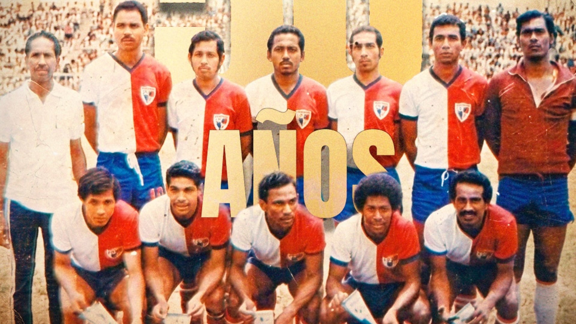 La Selección de Panamá rindió homenaje a los pioneros del futbol nacional en el 50 aniversario del primer partido eliminatorio rumbo al Mundial frente a Costa Rica. (Facebook/ Fepafut Panama)