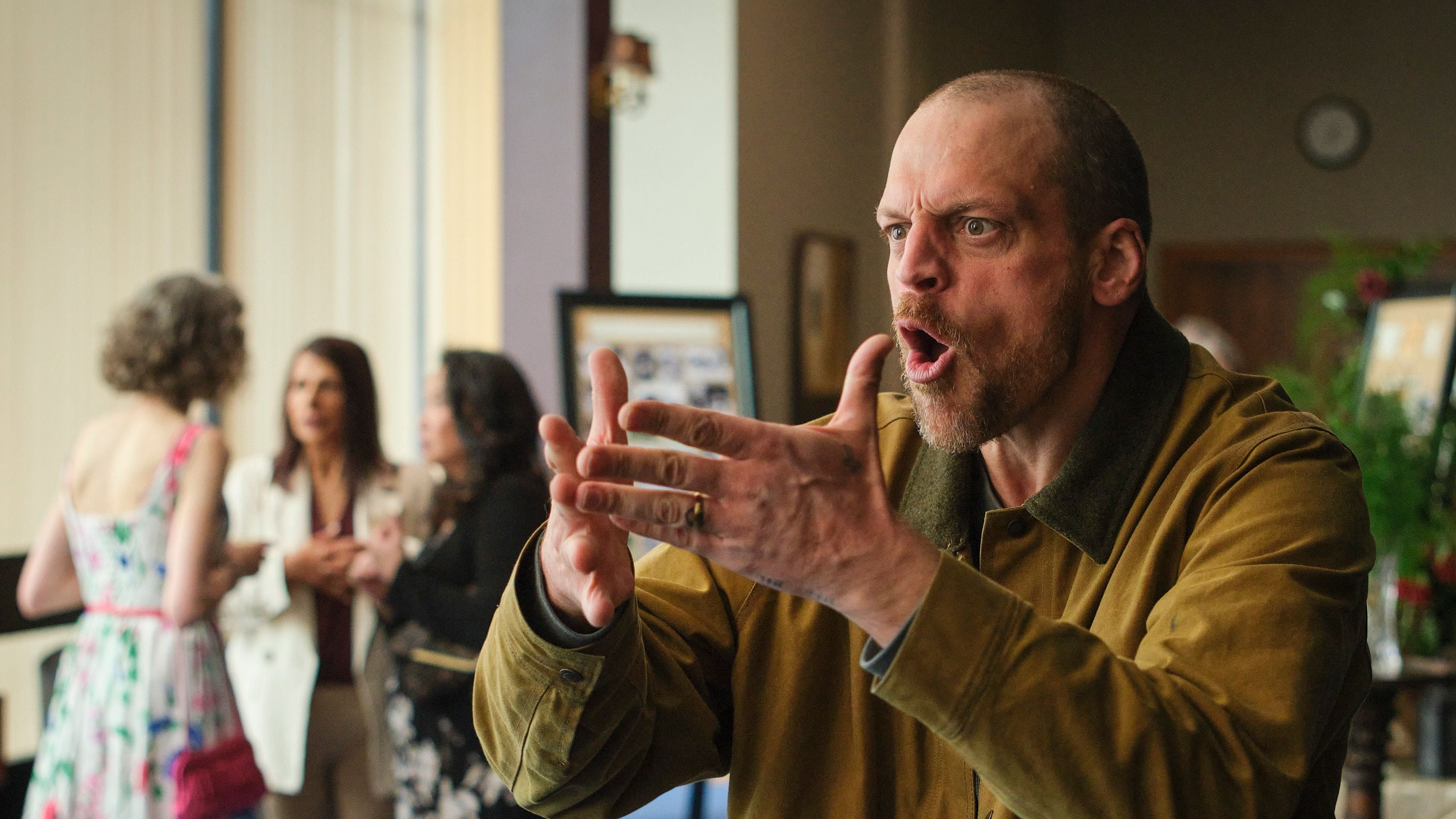 Si te gusta ‘Adolescencia’ no te pierdas esta miniserie de sus creadores: un thriller que pone a la comunidad sorda en el centro de la acción