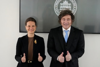 El presidente Javier Milei y la Vice del Banco Mundial, Susana Cordeiro Guerra