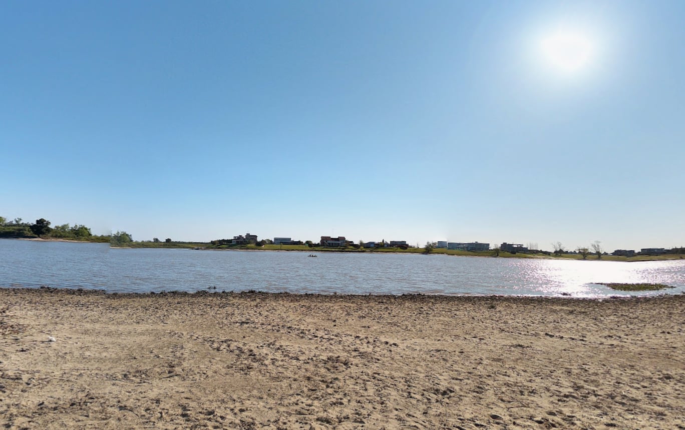 La ciudad de Victoria, en la provincia de Entre Ríos, con sus grandes extensiones de agua y cielo abierto, ideal para eventuales avistamientos