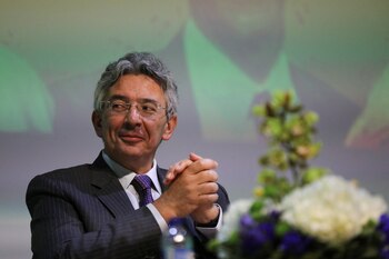 Enrique Gómez interpone recurso legal