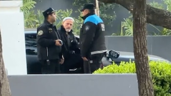 Inusual operativo policial con Gustavo Sofovich luego de un incidente de tránsito