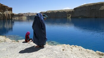 El régimen talibán prohibió la