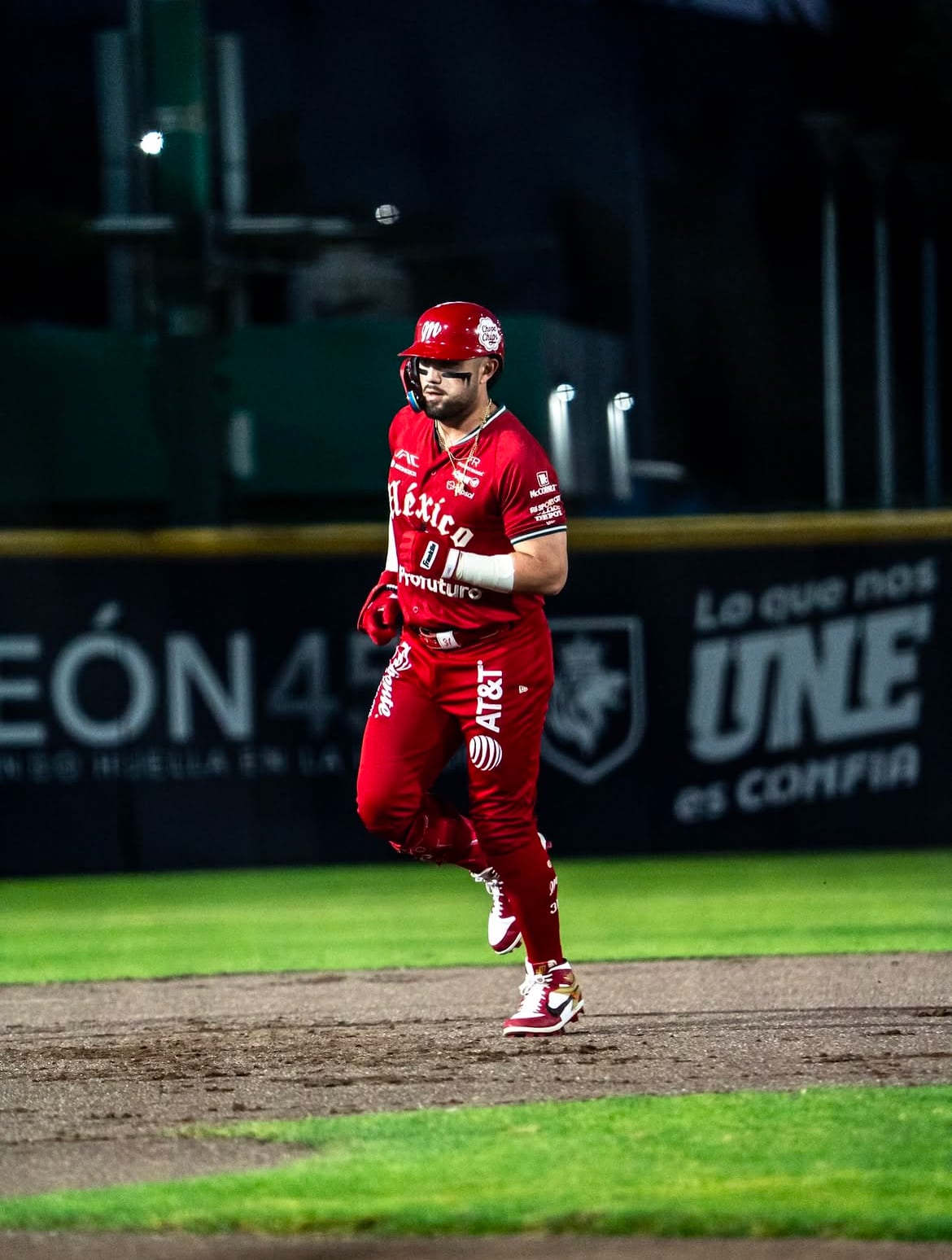 Julián Ornelas le dio a Diablos su primera carrera del encuentro frente a Guerreros. (Instagram: Julián Ornelas)