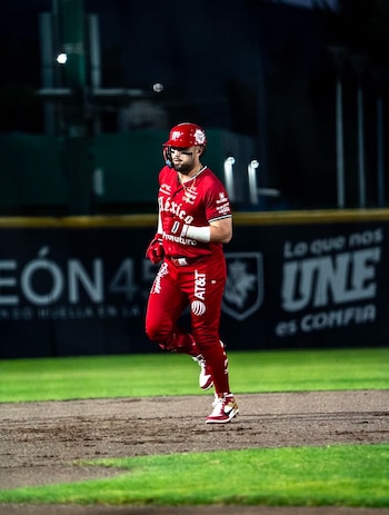 Julián Ornelas le dio a Diablos su primera carrera del encuentro frente a Guerreros. (Instagram: Julián Ornelas)