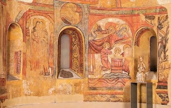 Imagen del interior de la iglesia de Sant Salvador. (Museu Diocesà de
Barcelona. Foto: Guillem
Fernández)