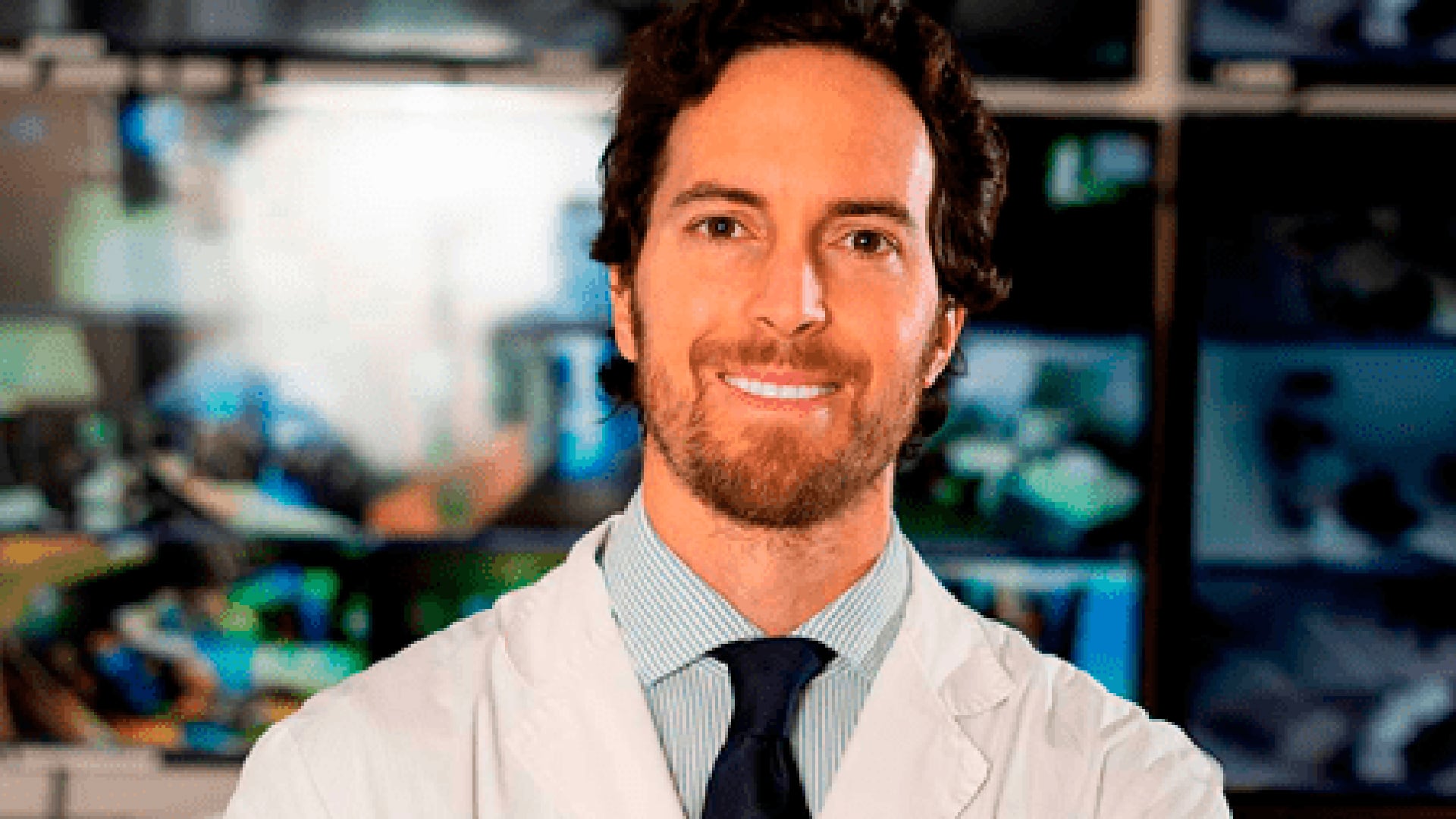 Roger Zaldivar recibió el Lans Distinguished Lecturer Award de la ISRS durante el congreso de la European Society of Cataract and Refractive Surgeons en Londres.