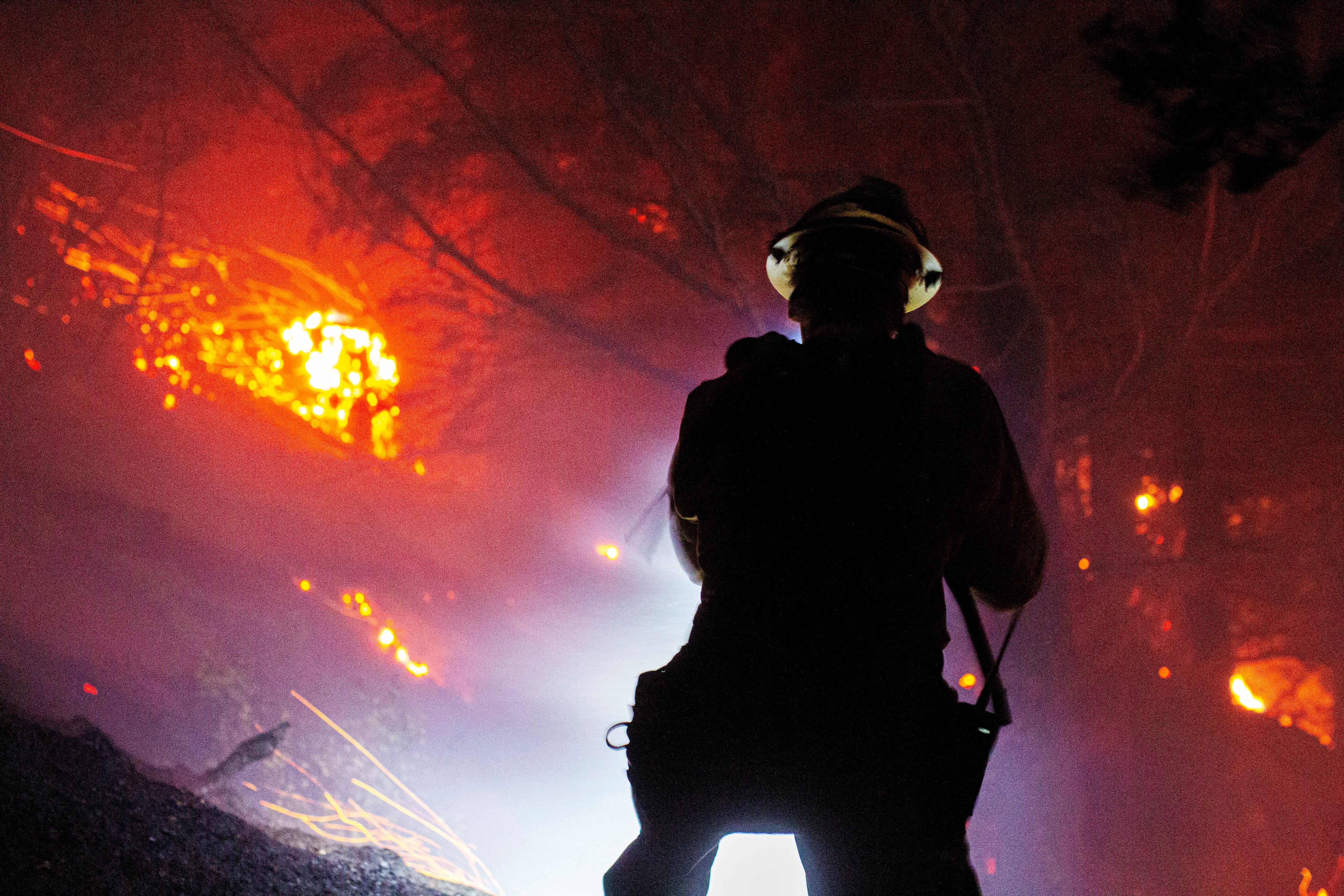 Más de 4.000 incendios forestales en 2026 impactan negativamente en la agricultura y la economía rural de Georgia. (REUTERS/Ringo Chiu)