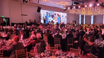 Cena solidaria: impulsan becas para capacitar en emergencias médicas