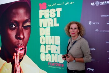 La directora del Festival de Cine Africano de Tarifa-Tánger (FCAT), Mané Cisneros, durante una entrevista a Efe. EFE/Carrasco Ragel/Archivo