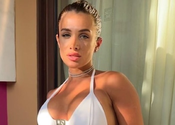 Camila Homs sorprendió con nuevo look (Instagram)