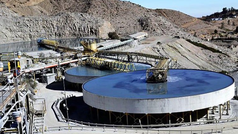 Cerro Verde apoyó su reclamo en el convenio de estabilidad jurídica y tributaria firmado en 1998 y en el Tratado Bilateral de Inversiones entre Perú y Países Bajos.