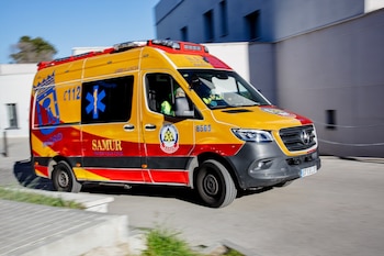 Una ambulancia del SAMUR en