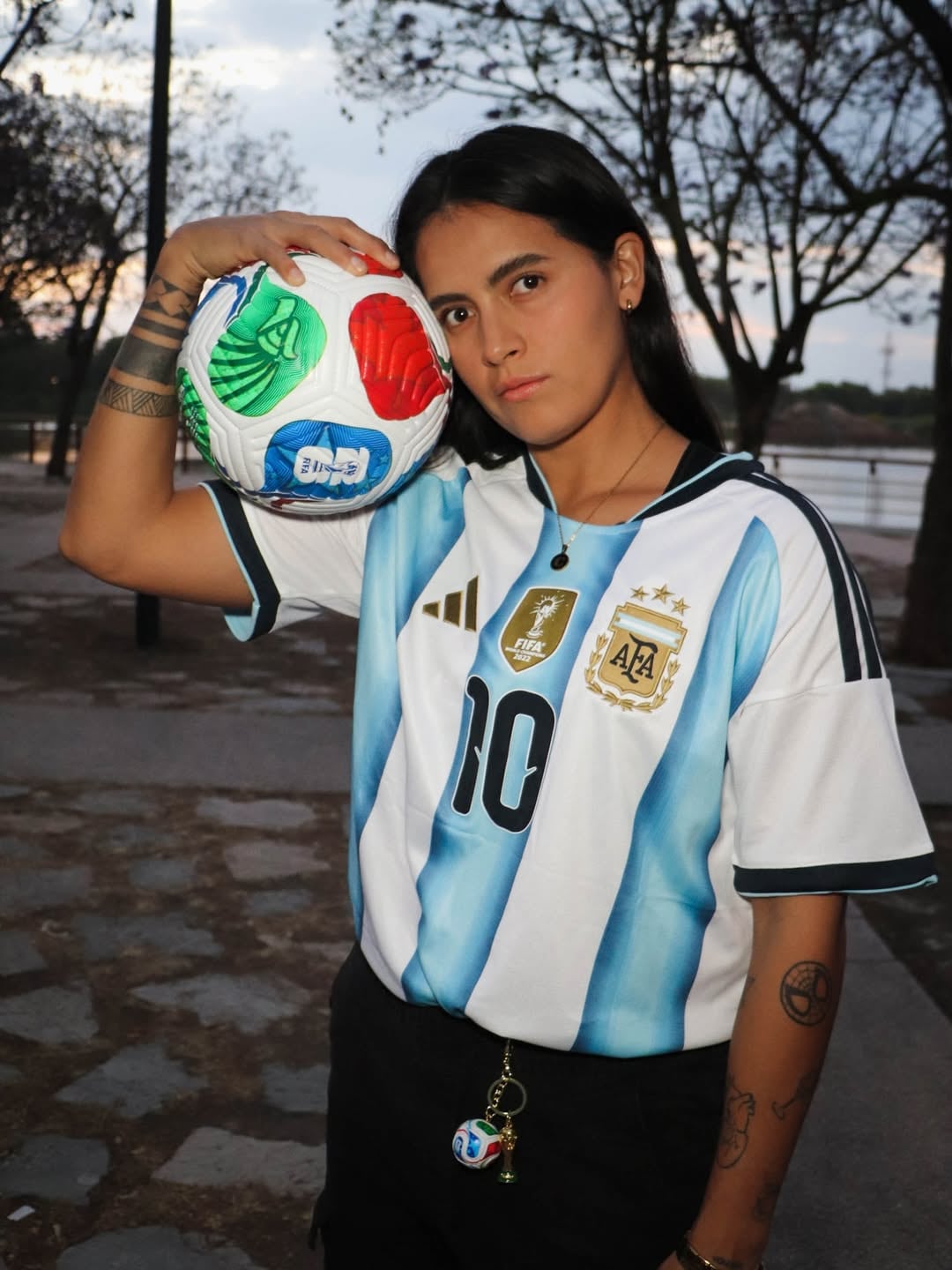 Tras días de expectativas por el anuncio de la sensible operación de Cid, la mexicana anunció animosamente que esta se desenvolvió de manera fortuita. (Instagram/ @claudiacid.29)