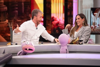 Malú mostró a Pablo Motos una nueva manera de disfrutar el escenario, libre de presiones