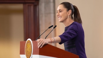 Sheinbaum confía en que acuerdo con gasolineros sobre precio de diésel ayude a disminuir la inflación tras aumento en canasta básica