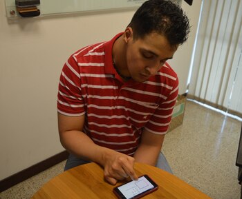 Ingeniero colombiano que es profesor