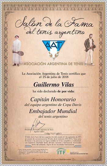 El diploma que le entregaron