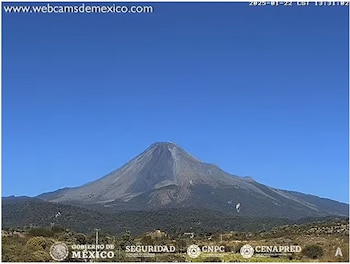 Imagen 1: Volcán Fuego de