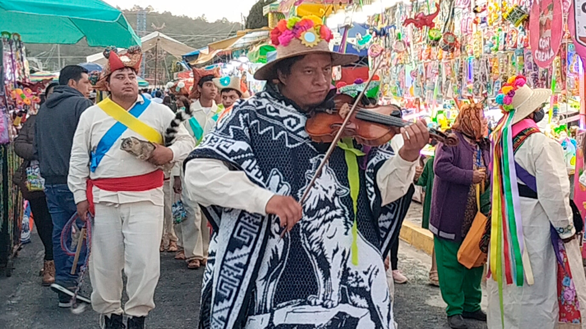 Desaparecido por 35 años, se trata de un baile ancestral, de origen campesino y significado religioso con arraigo en El Carmen Xalpatlahuaya, Tlaxcala.Crédito: Secretaría de Cultura
