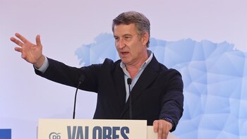 Feijóo pide "rebelarse" el 8