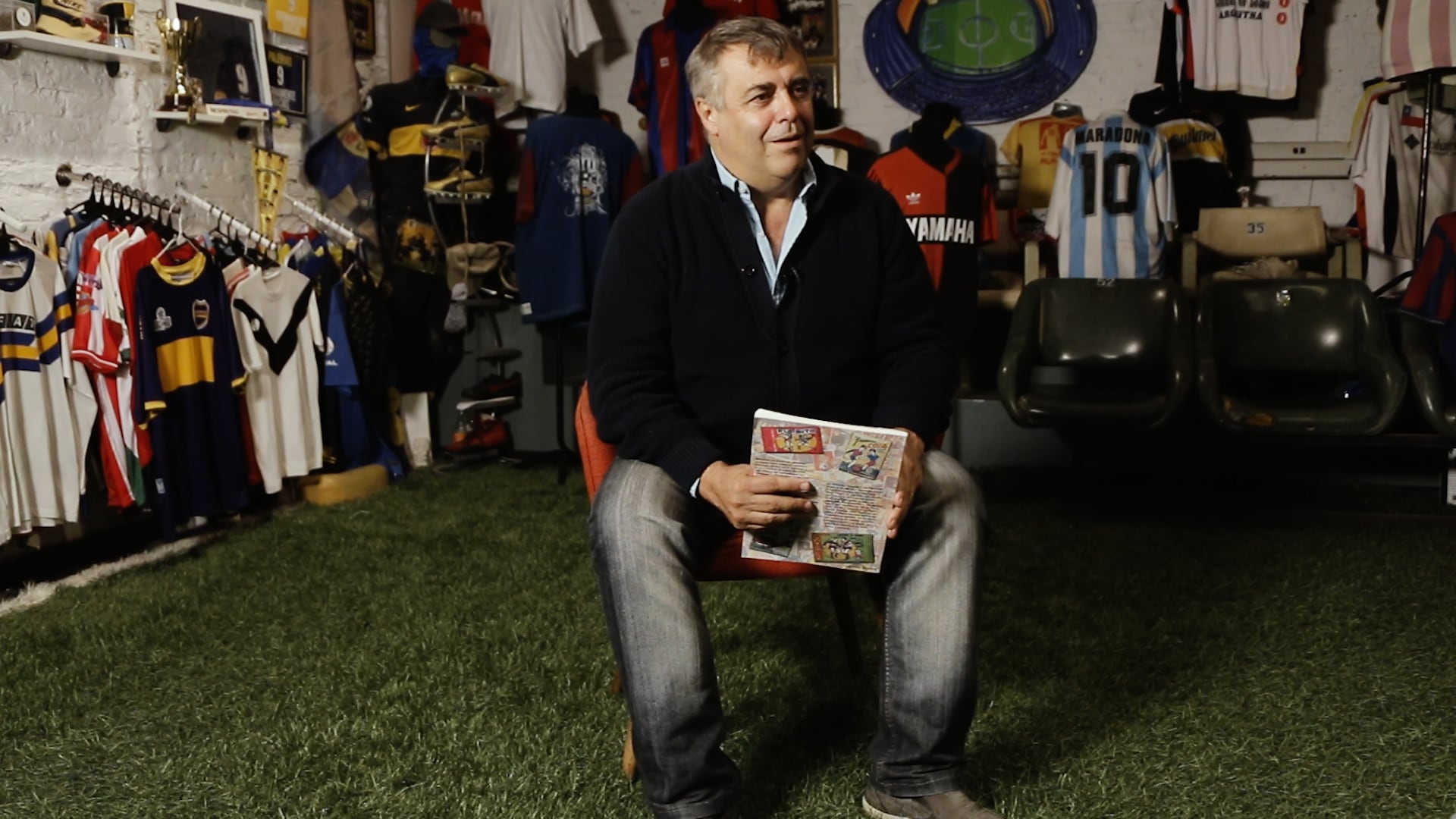 Claudio Destéfano afirmó que las camisetas son las nuevas banderas y explicó que clubes y selecciones construyen códigos propios con sus colores